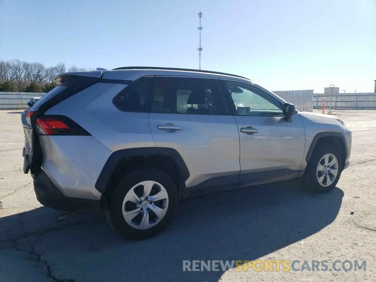 3 Photograph of a damaged car 2T3F1RFV3LC092138 TOYOTA RAV4 2020