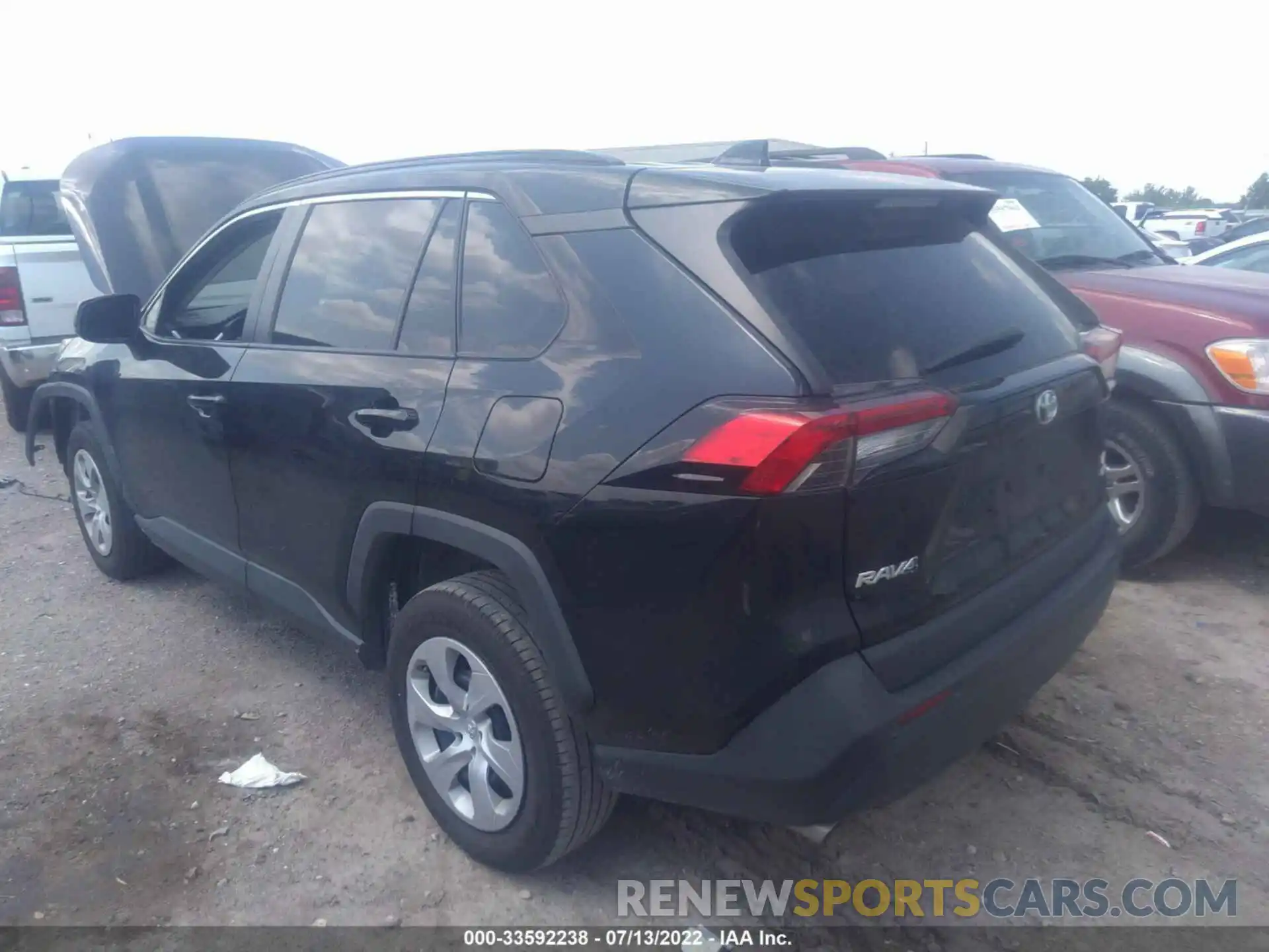 3 Photograph of a damaged car 2T3F1RFV3LC101131 TOYOTA RAV4 2020