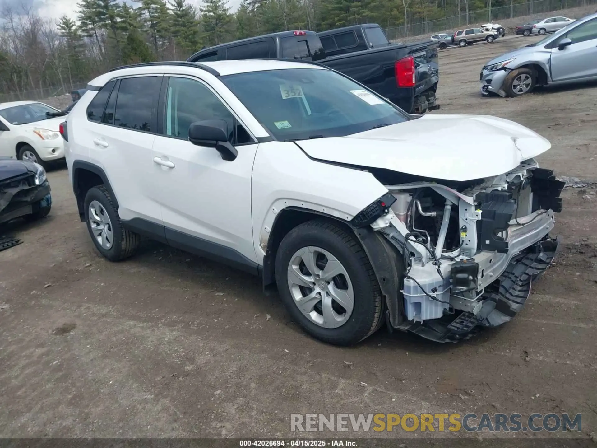 1 Photograph of a damaged car 2T3F1RFV3LC115255 TOYOTA RAV4 2020