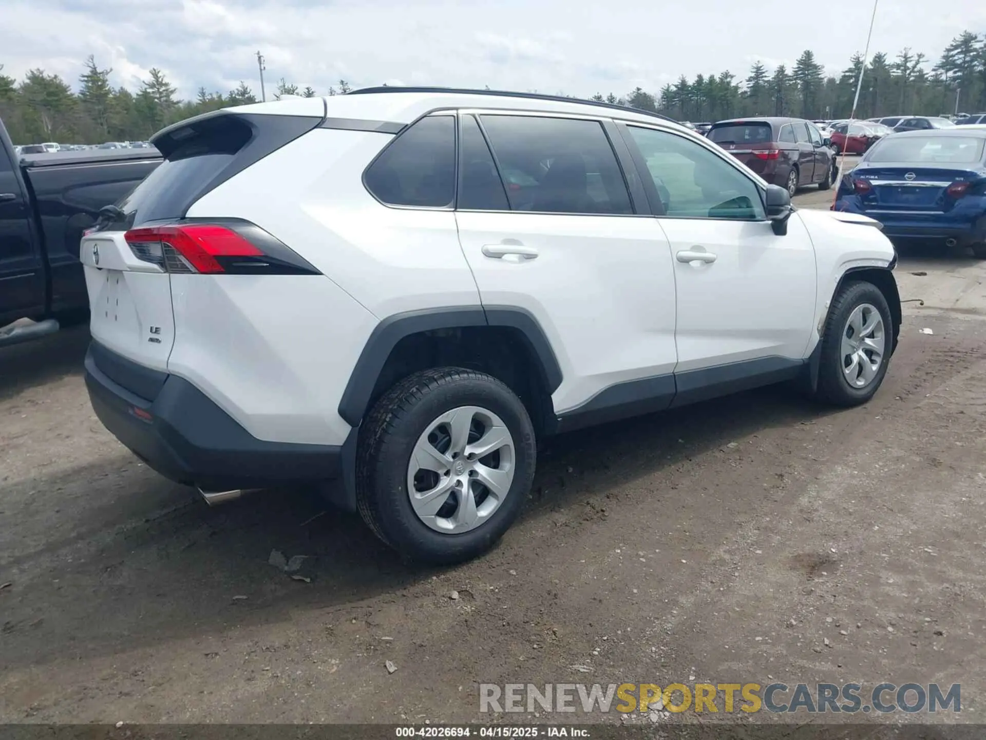 4 Photograph of a damaged car 2T3F1RFV3LC115255 TOYOTA RAV4 2020