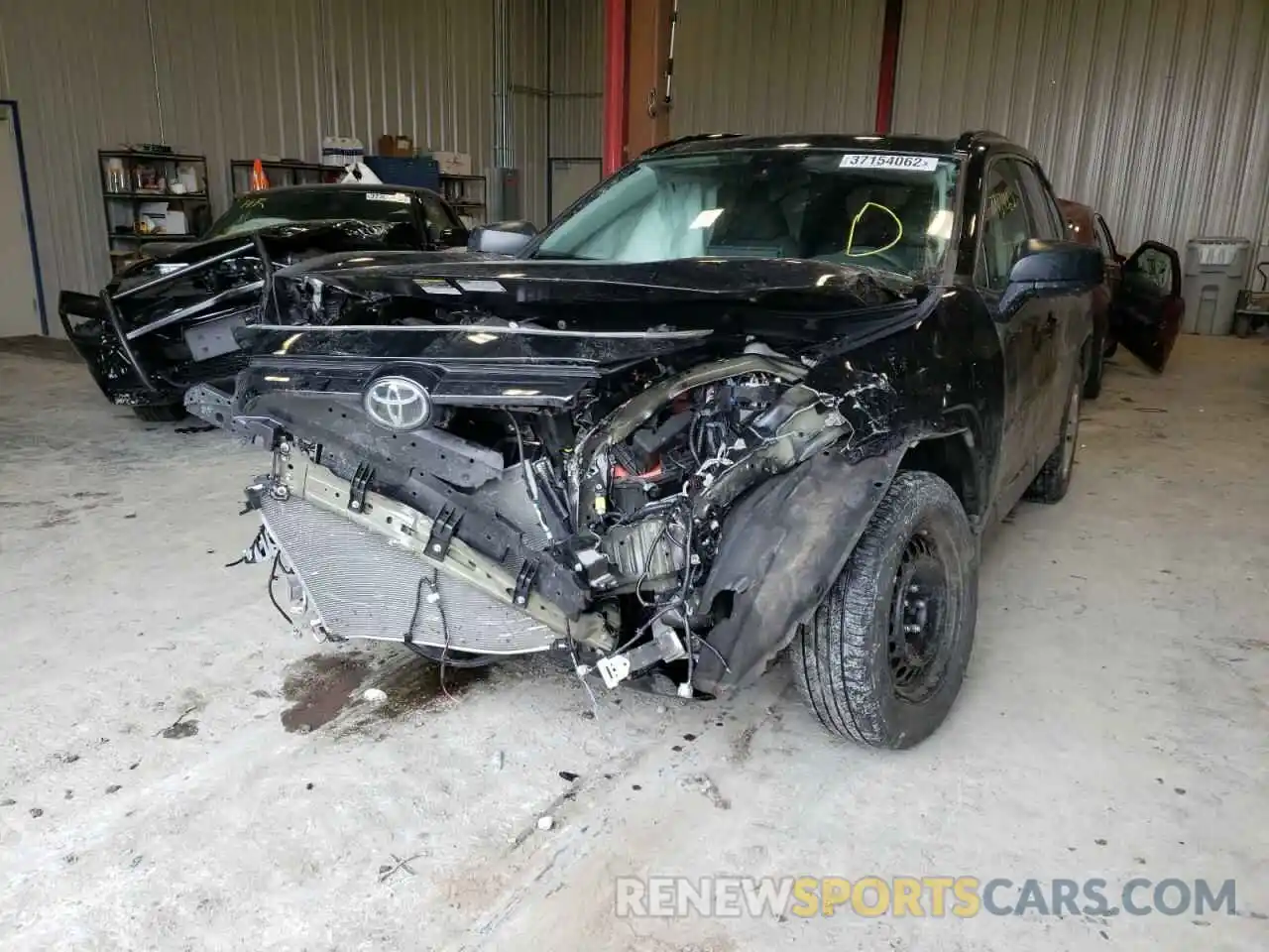 9 Photograph of a damaged car 2T3F1RFV3LC115935 TOYOTA RAV4 2020