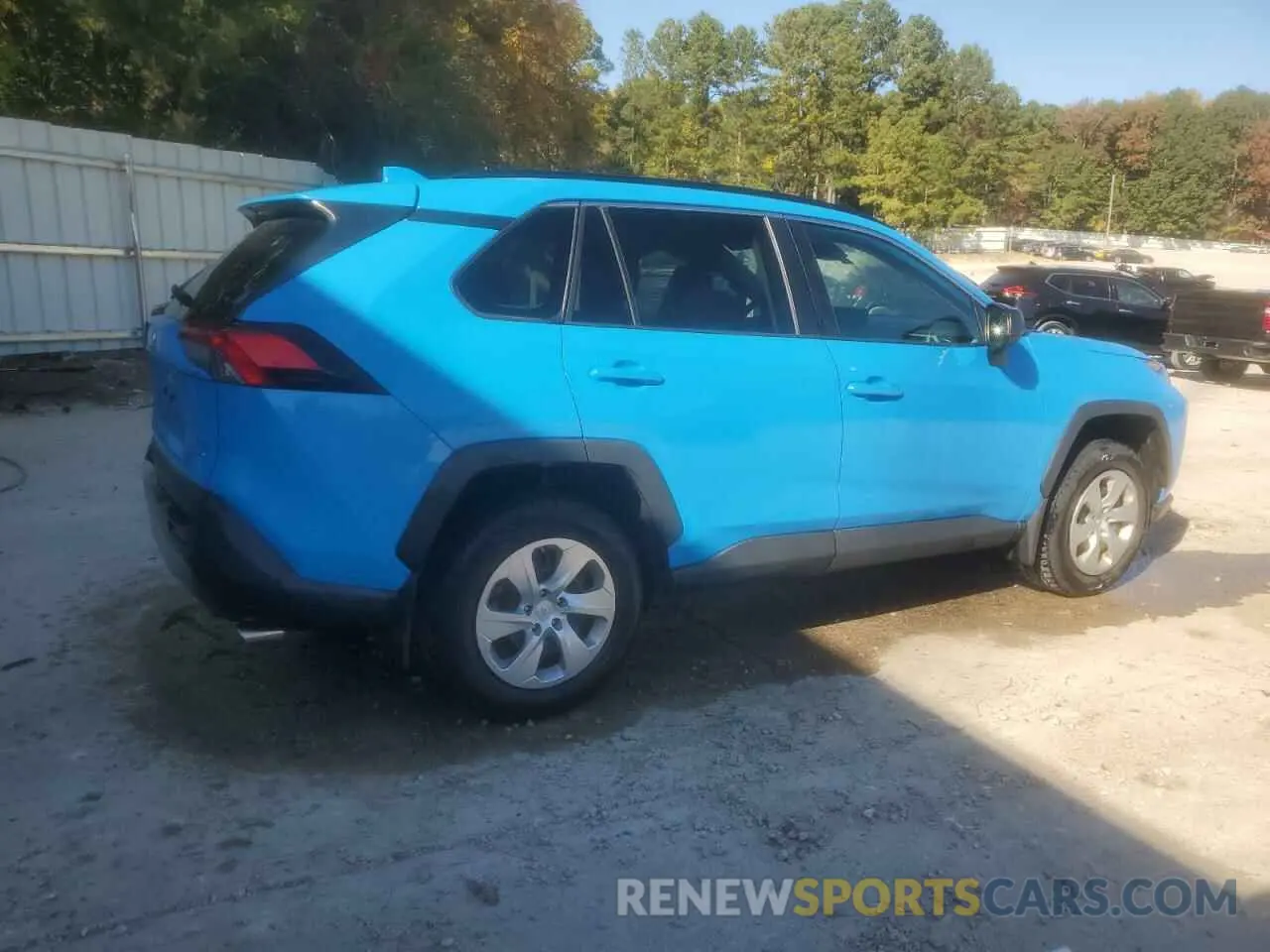 3 Photograph of a damaged car 2T3F1RFV3LC134288 TOYOTA RAV4 2020