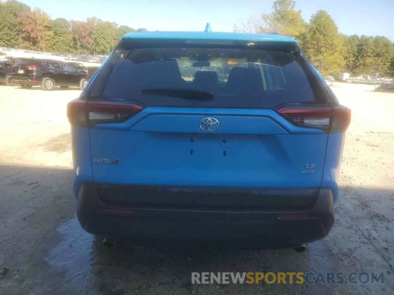 6 Photograph of a damaged car 2T3F1RFV3LC134288 TOYOTA RAV4 2020