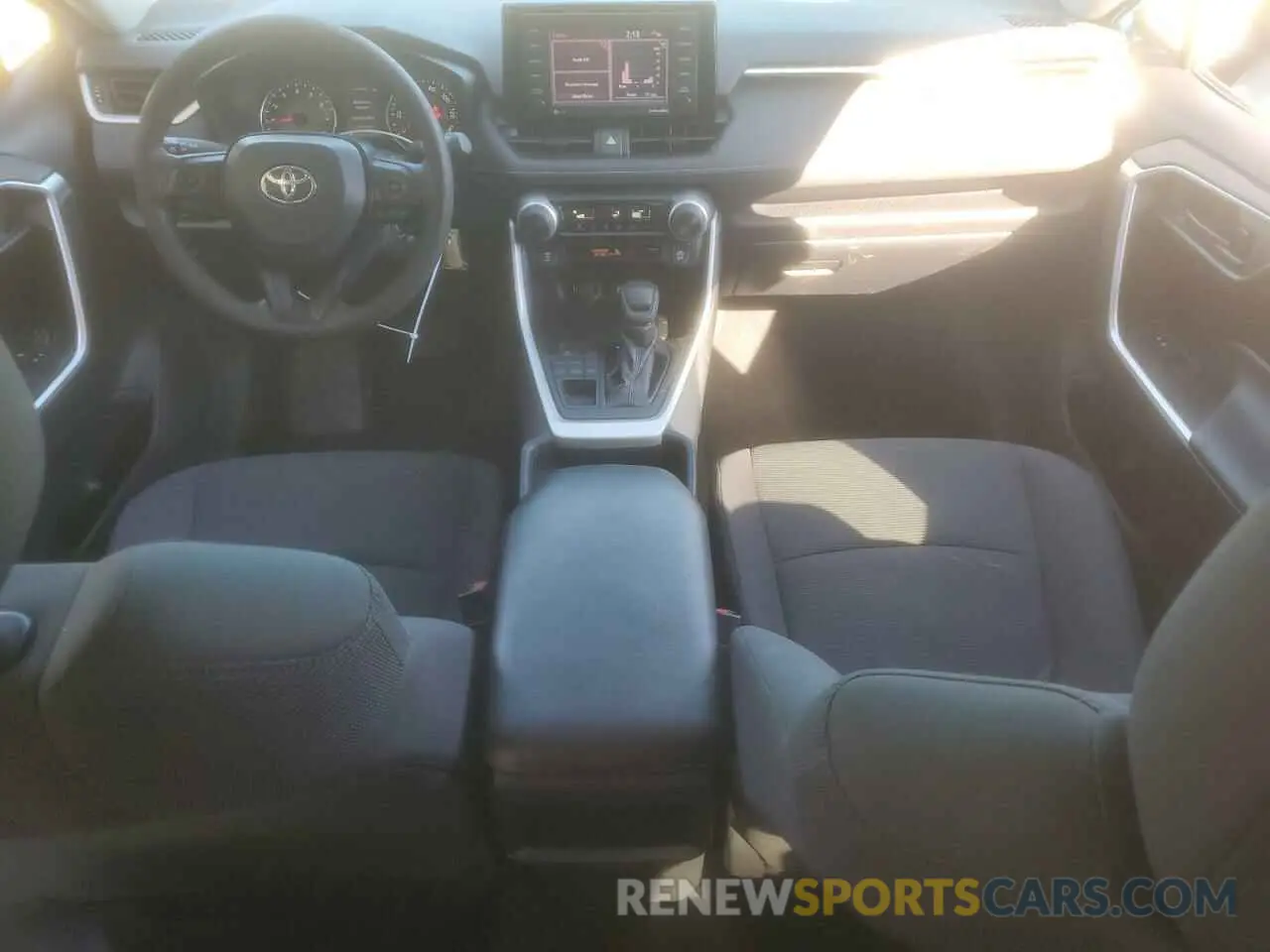 8 Photograph of a damaged car 2T3F1RFV3LC134288 TOYOTA RAV4 2020