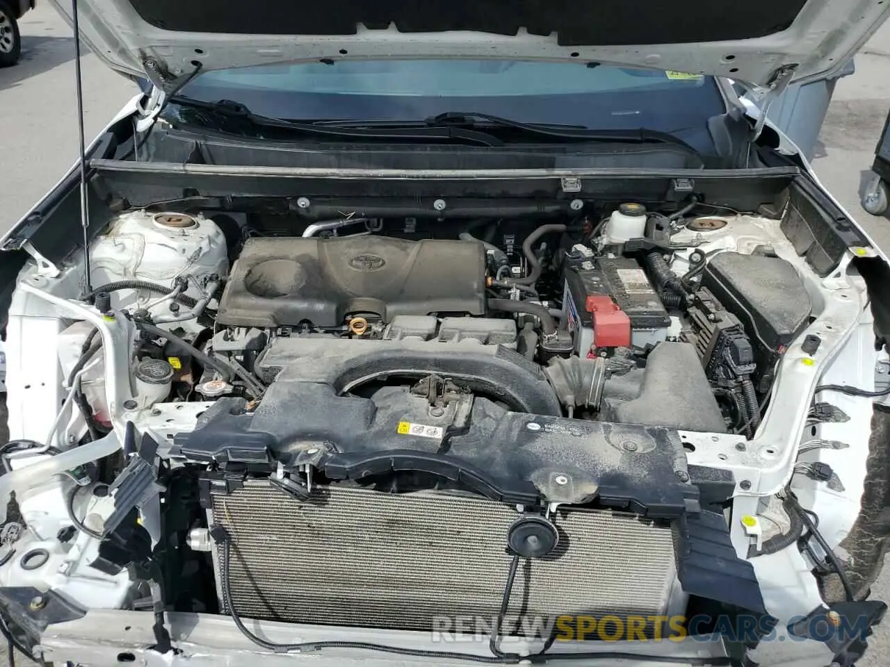 12 Photograph of a damaged car 2T3F1RFV3LW088282 TOYOTA RAV4 2020