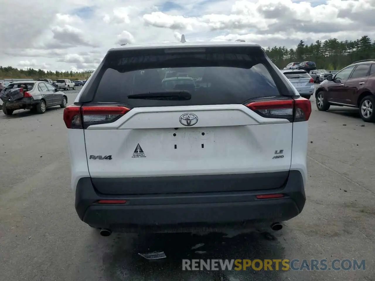 6 Photograph of a damaged car 2T3F1RFV3LW088282 TOYOTA RAV4 2020