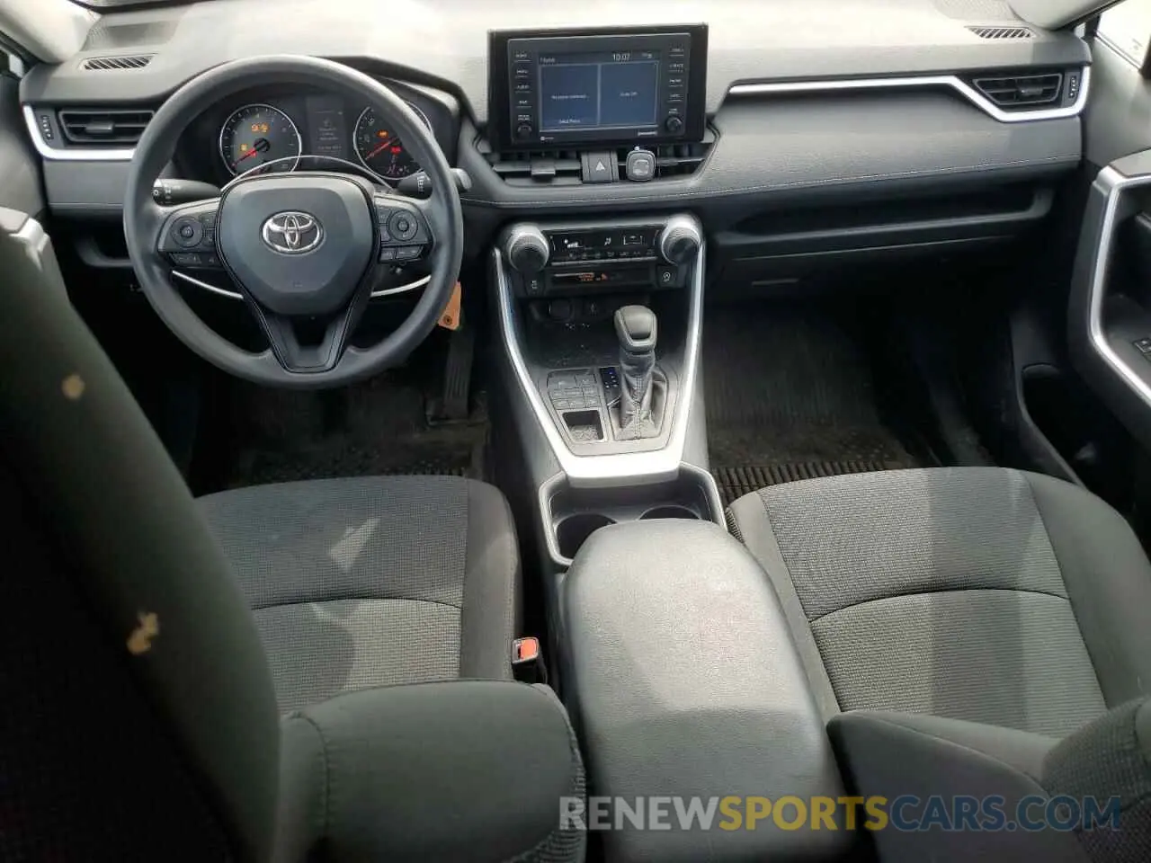 8 Photograph of a damaged car 2T3F1RFV3LW088282 TOYOTA RAV4 2020