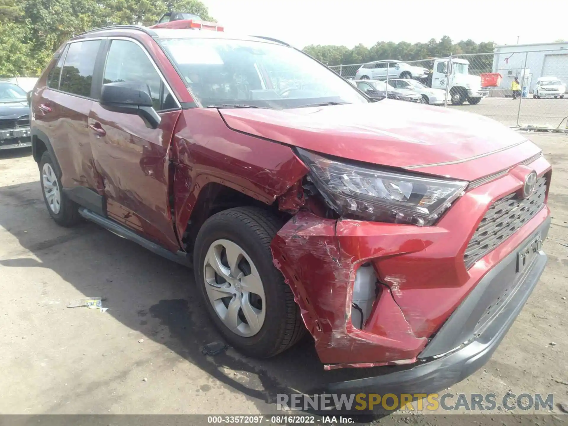 6 Photograph of a damaged car 2T3F1RFV3LW106361 TOYOTA RAV4 2020