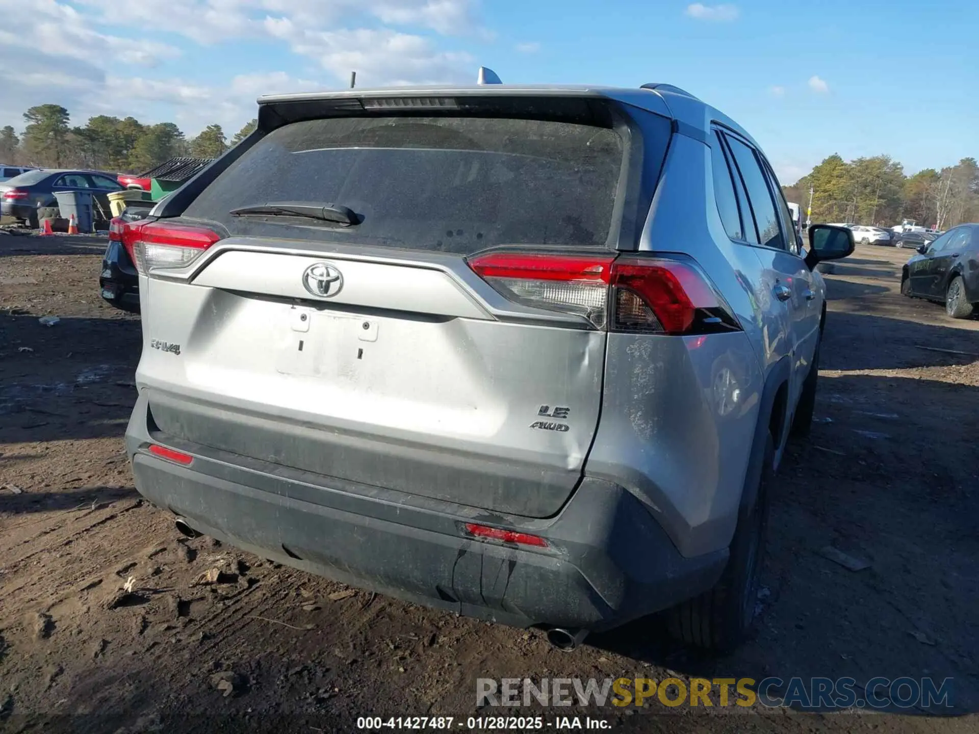 16 Photograph of a damaged car 2T3F1RFV3LW134726 TOYOTA RAV4 2020