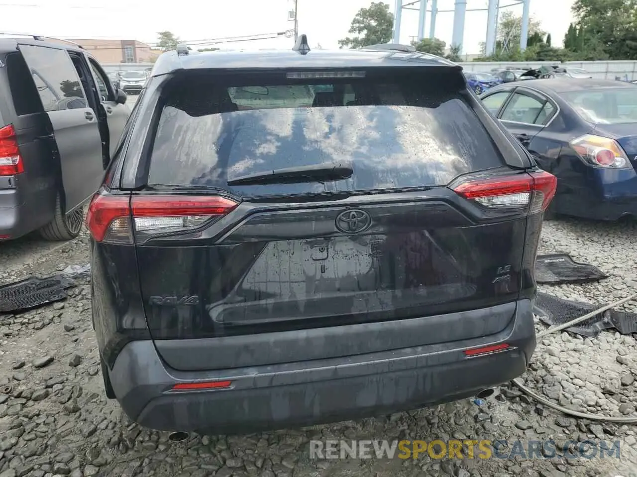 6 Photograph of a damaged car 2T3F1RFV4LC061237 TOYOTA RAV4 2020