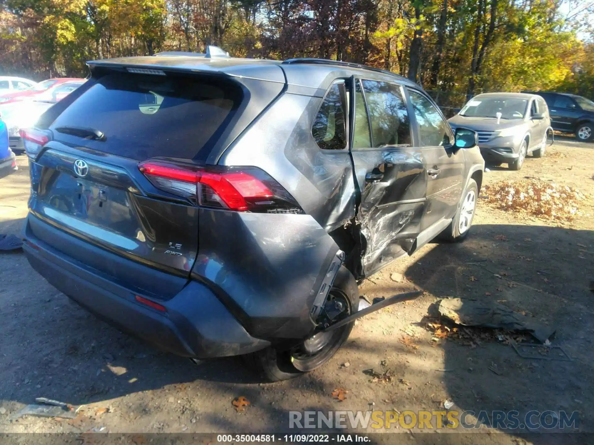 4 Photograph of a damaged car 2T3F1RFV4LC081407 TOYOTA RAV4 2020