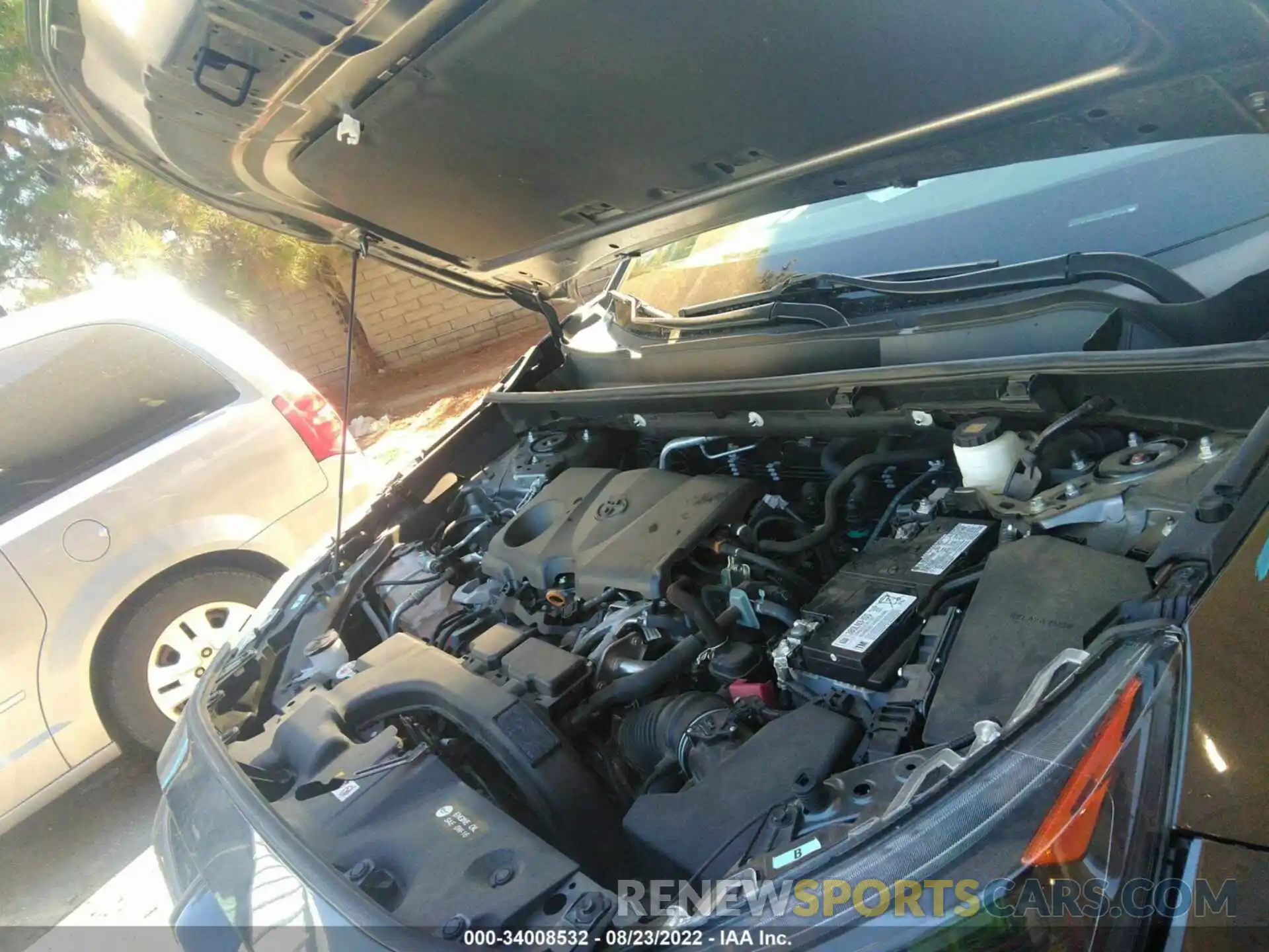 10 Photograph of a damaged car 2T3F1RFV4LC097705 TOYOTA RAV4 2020