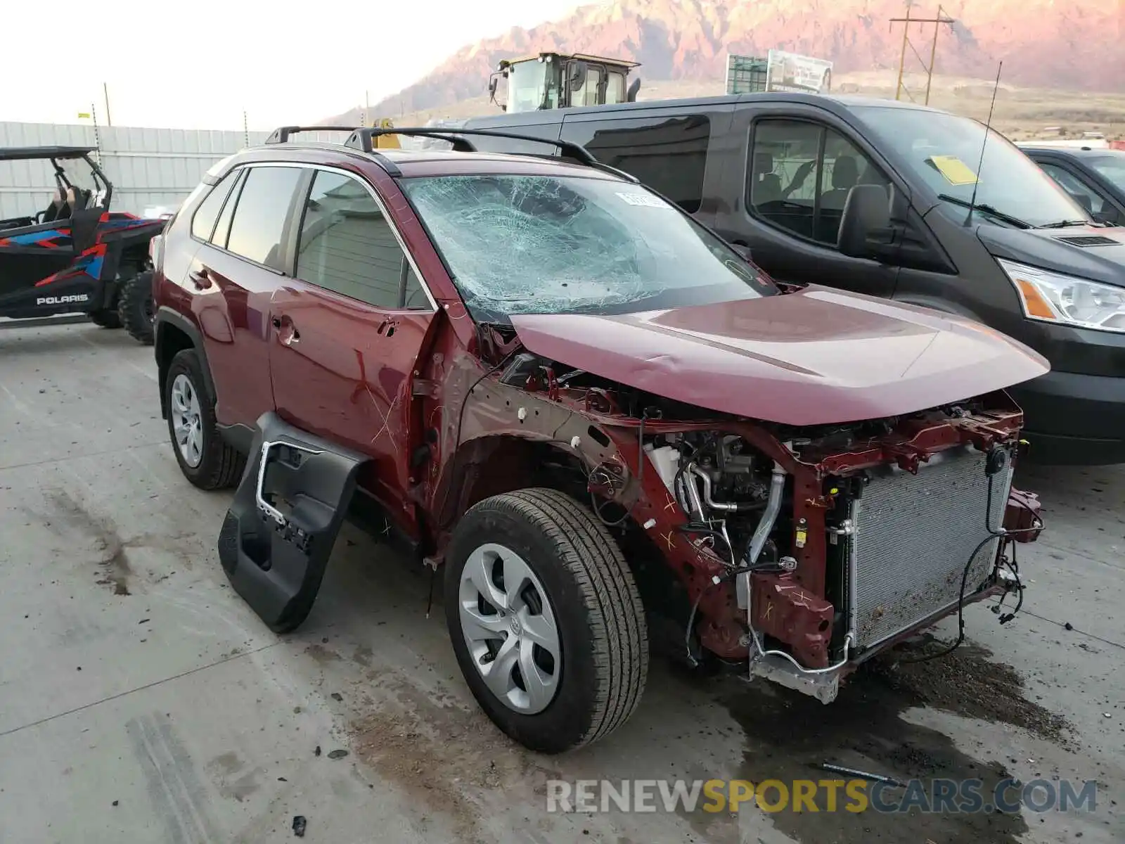 1 Photograph of a damaged car 2T3F1RFV4LC116026 TOYOTA RAV4 2020