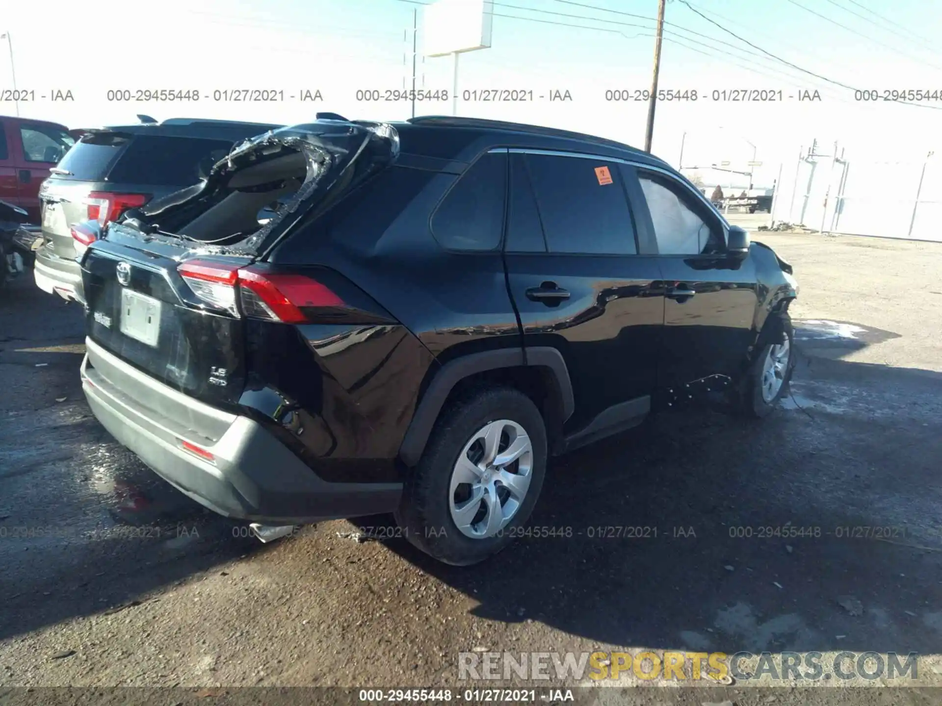 4 Photograph of a damaged car 2T3F1RFV4LC118973 TOYOTA RAV4 2020