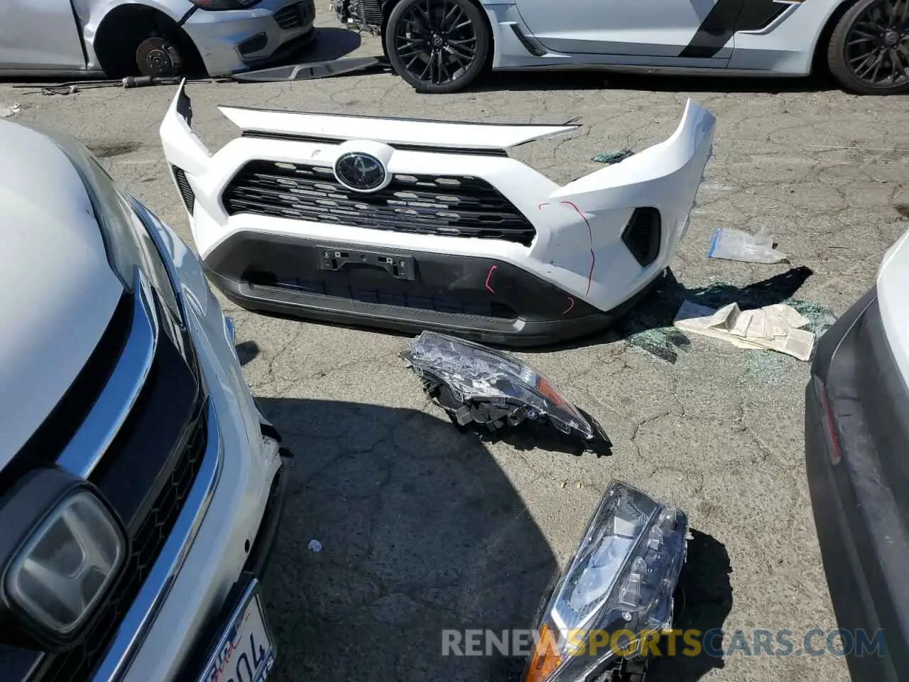 13 Photograph of a damaged car 2T3F1RFV4LC119119 TOYOTA RAV4 2020