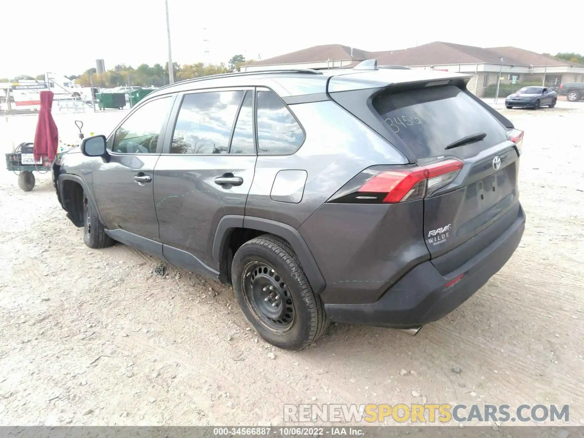 3 Photograph of a damaged car 2T3F1RFV4LC123901 TOYOTA RAV4 2020