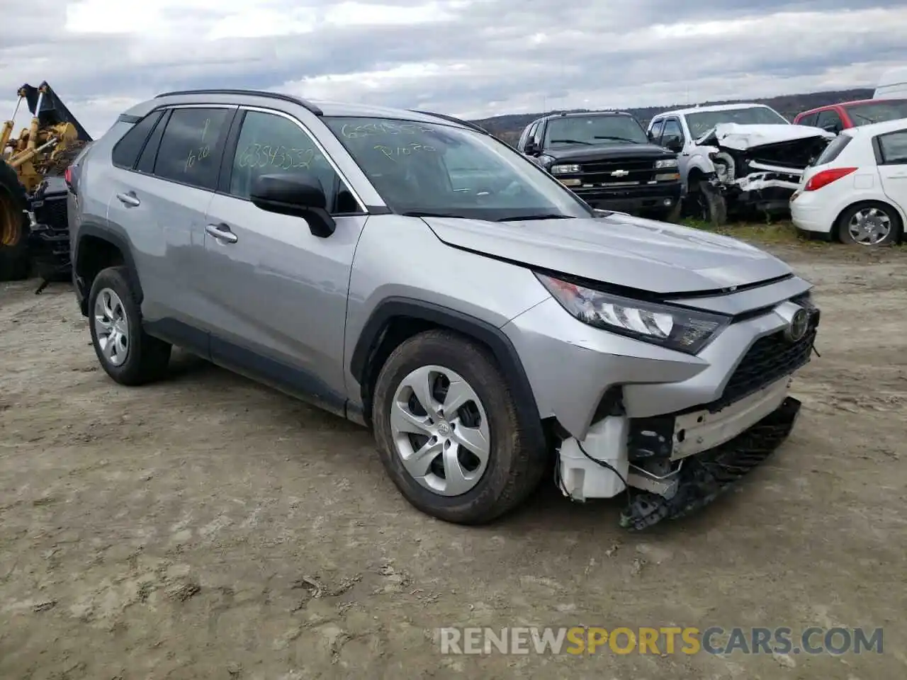 1 Photograph of a damaged car 2T3F1RFV4LC134350 TOYOTA RAV4 2020