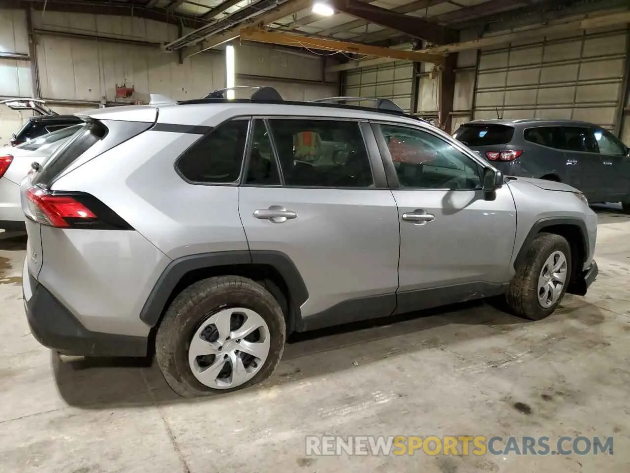 3 Photograph of a damaged car 2T3F1RFV4LW120687 TOYOTA RAV4 2020
