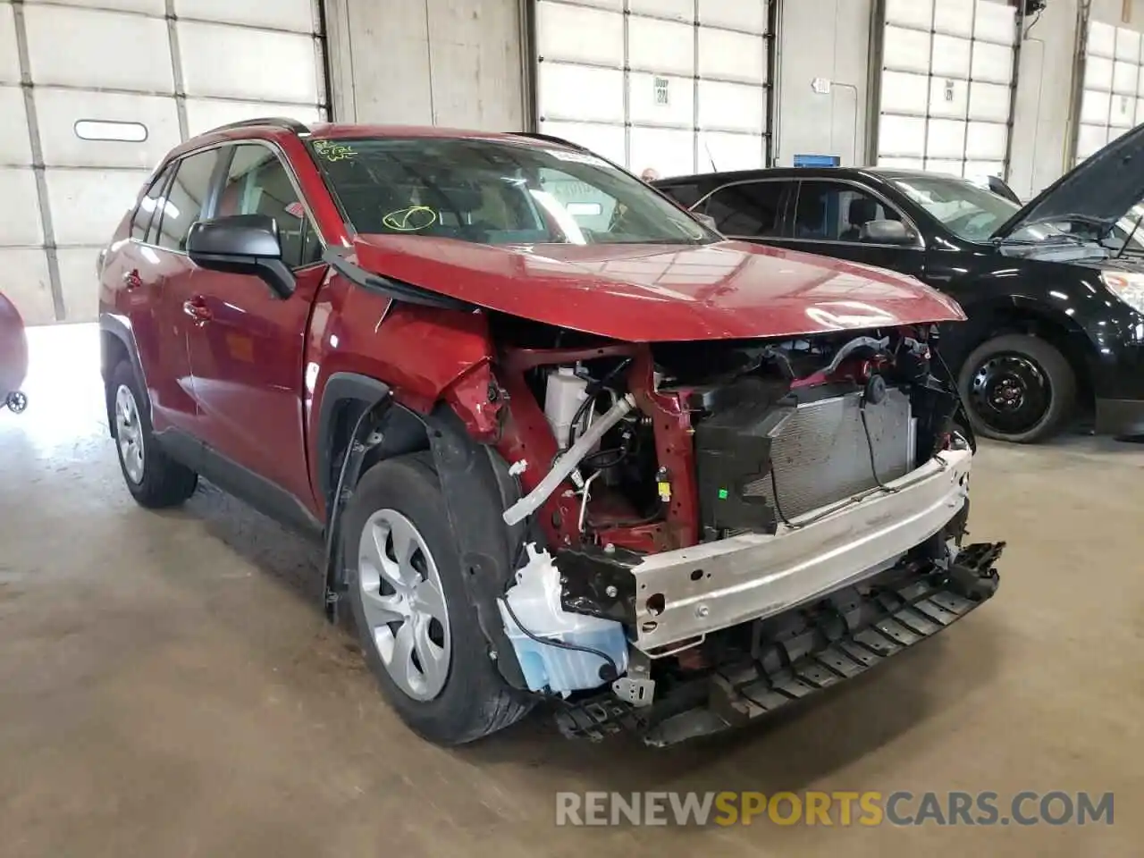 1 Photograph of a damaged car 2T3F1RFV5LC069525 TOYOTA RAV4 2020