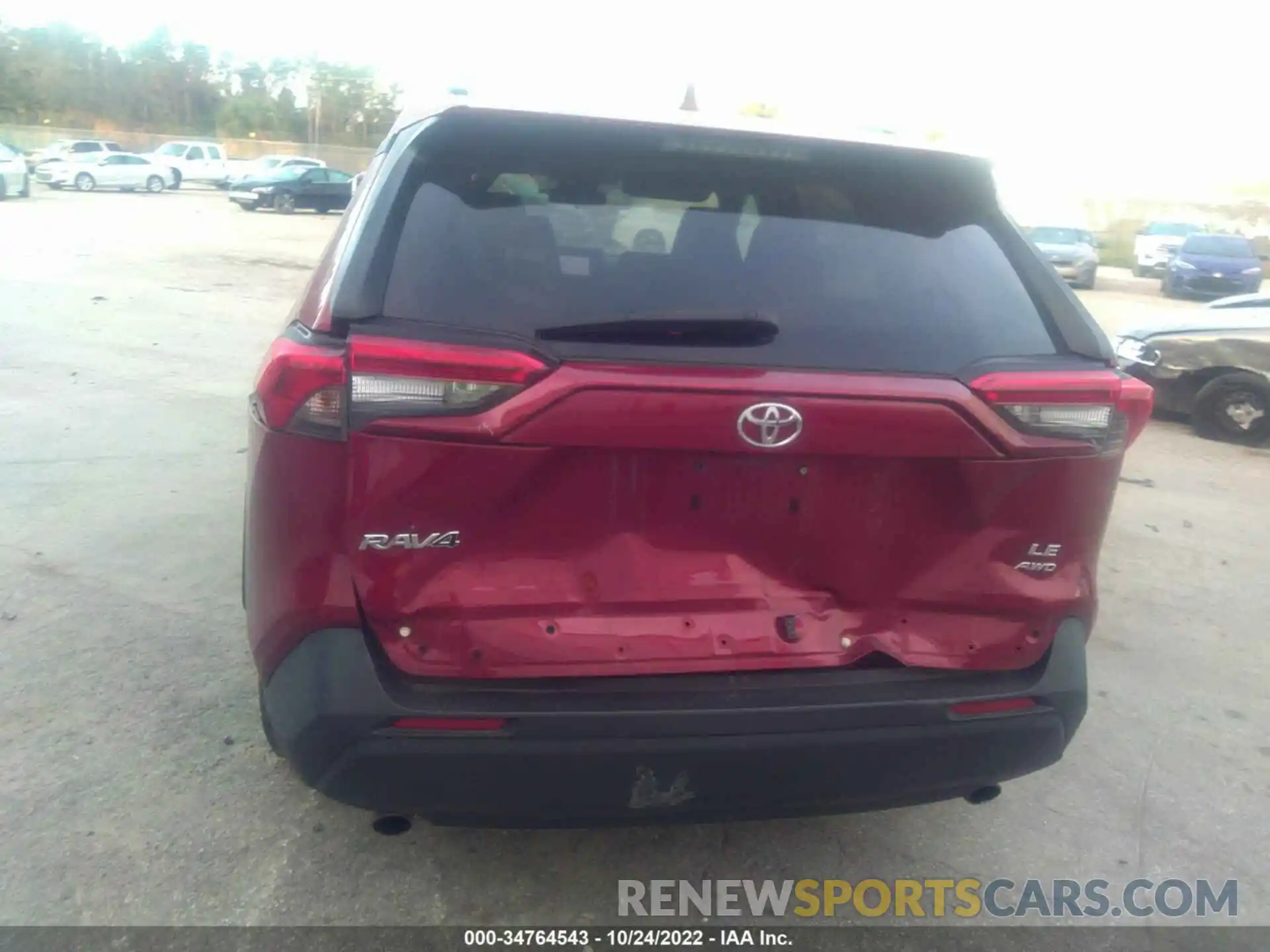 6 Photograph of a damaged car 2T3F1RFV5LC094621 TOYOTA RAV4 2020