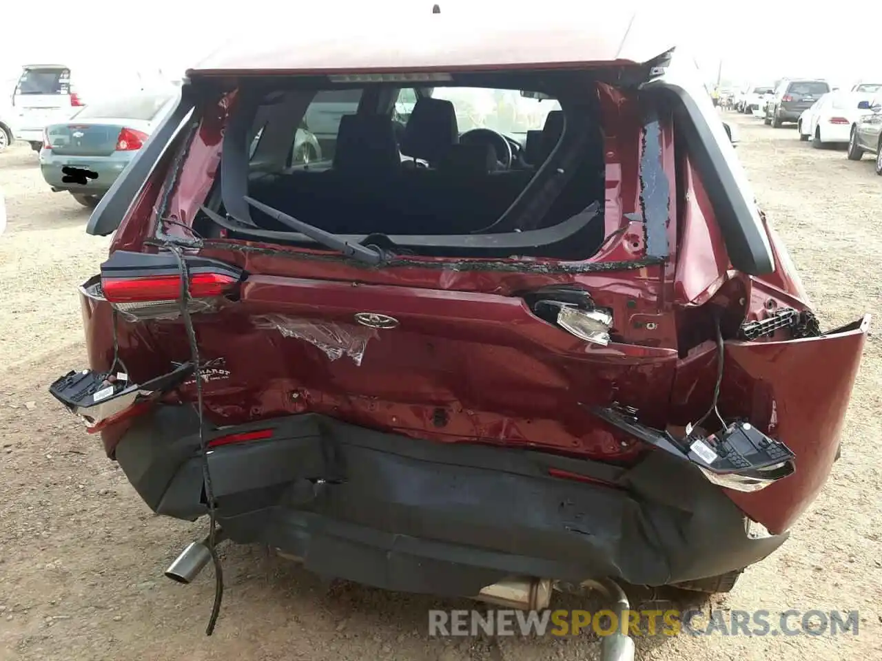 9 Photograph of a damaged car 2T3F1RFV5LC105164 TOYOTA RAV4 2020