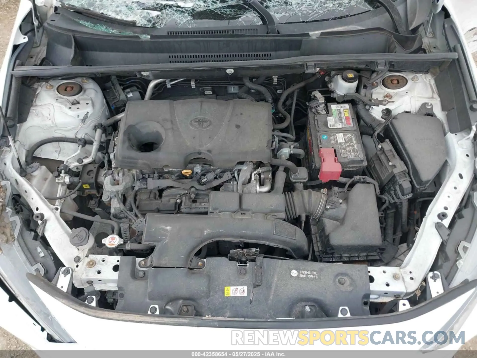 10 Photograph of a damaged car 2T3F1RFV5LC118867 TOYOTA RAV4 2020