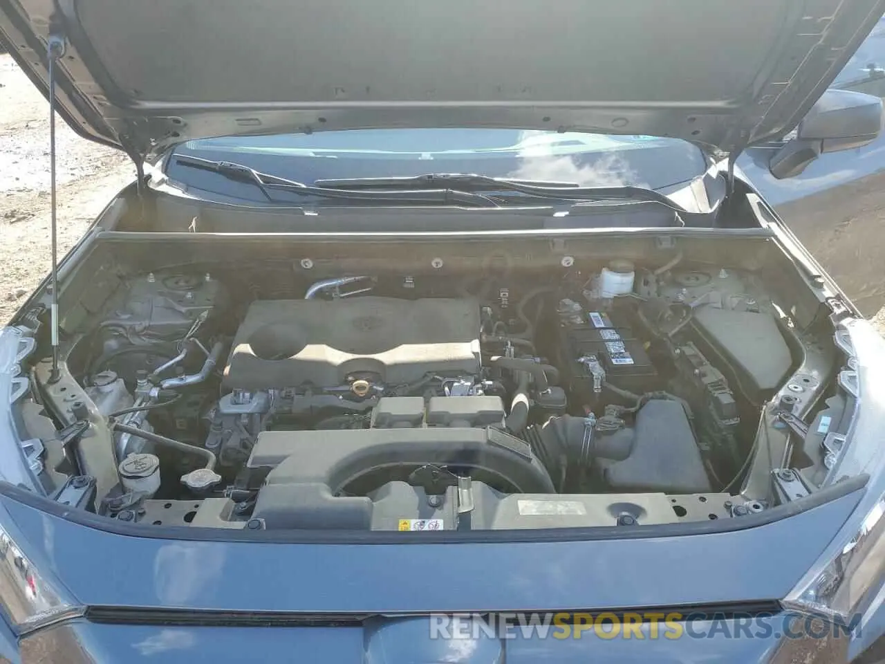 14 Photograph of a damaged car 2T3F1RFV5LW110220 TOYOTA RAV4 2020