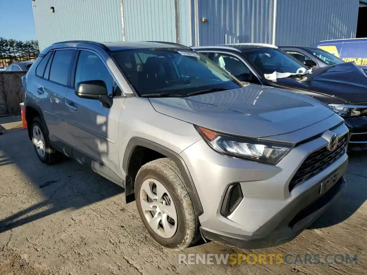 4 Photograph of a damaged car 2T3F1RFV5LW133383 TOYOTA RAV4 2020