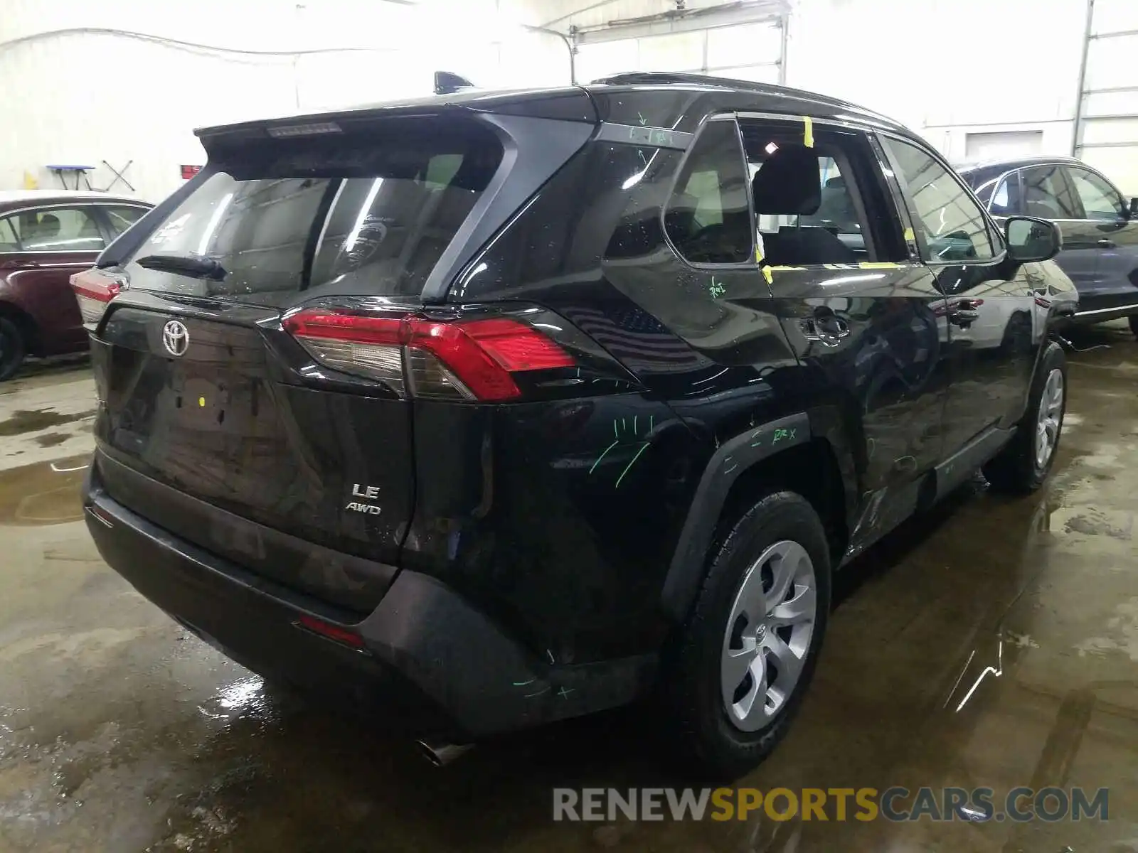 4 Photograph of a damaged car 2T3F1RFV6LC061000 TOYOTA RAV4 2020