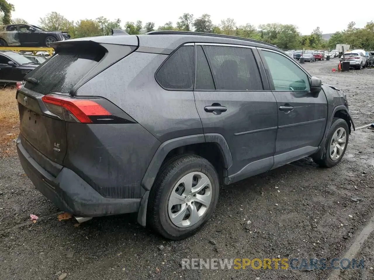 3 Photograph of a damaged car 2T3F1RFV6LC076032 TOYOTA RAV4 2020