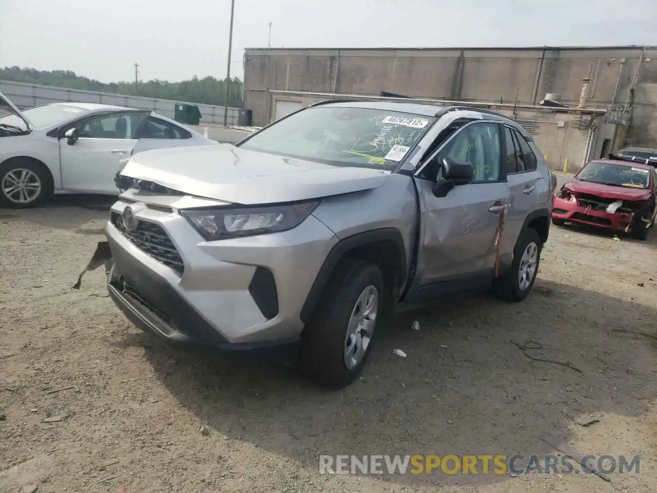 2 Photograph of a damaged car 2T3F1RFV6LC100698 TOYOTA RAV4 2020