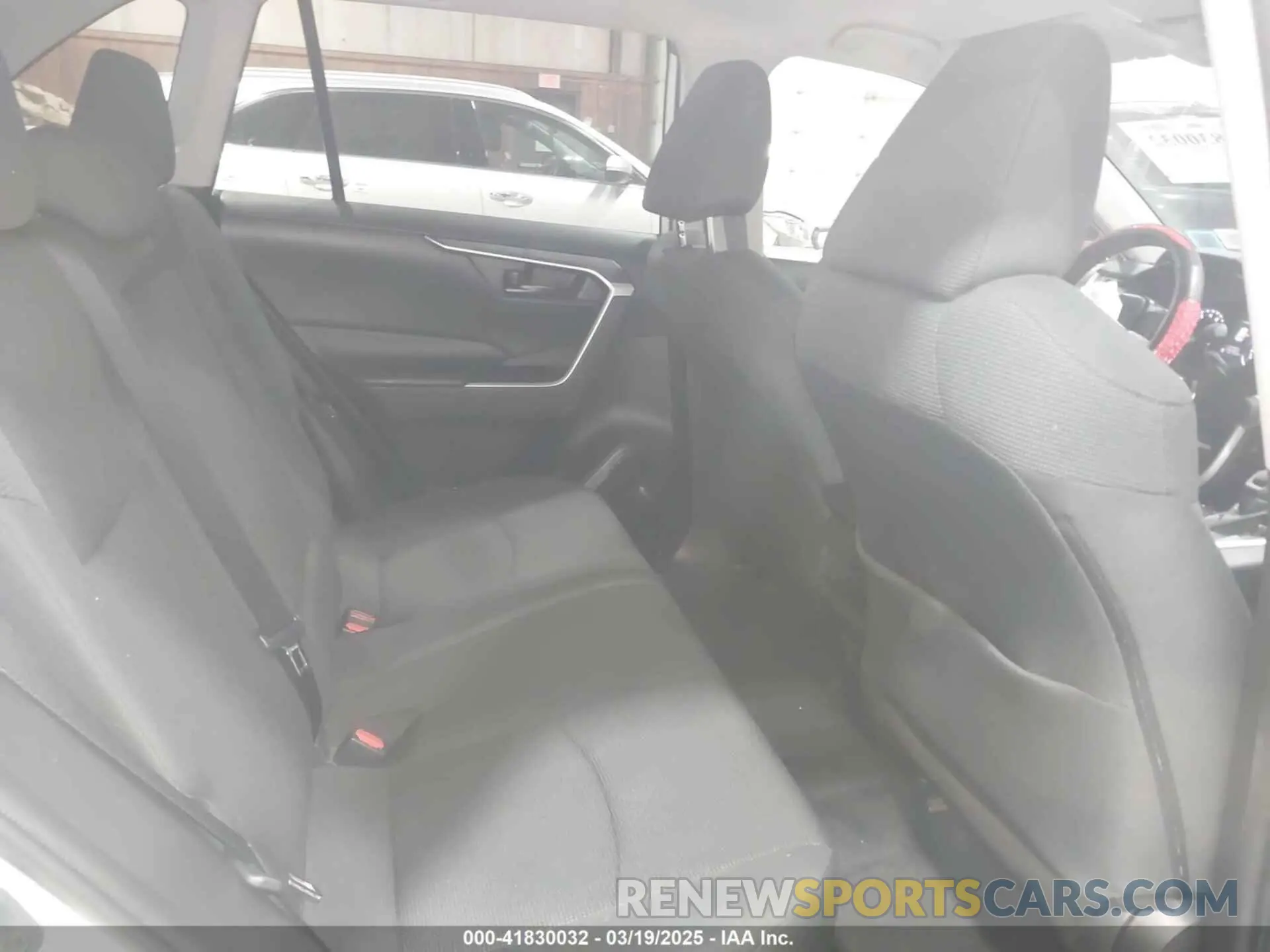 8 Photograph of a damaged car 2T3F1RFV6LW109724 TOYOTA RAV4 2020