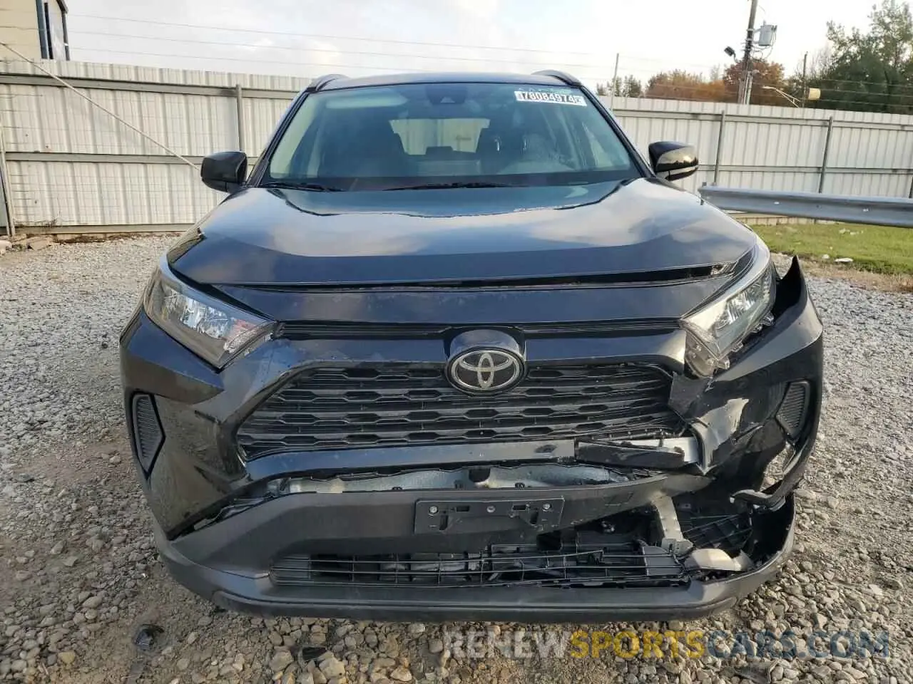 5 Photograph of a damaged car 2T3F1RFV6LW131688 TOYOTA RAV4 2020