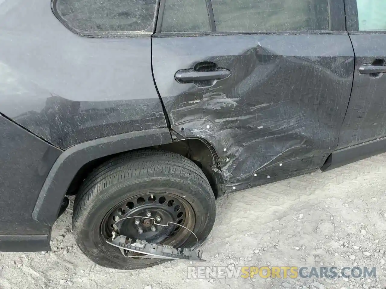 9 Photograph of a damaged car 2T3F1RFV7LC076489 TOYOTA RAV4 2020