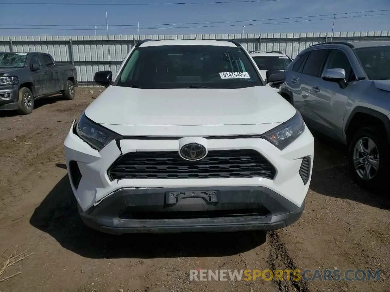 5 Photograph of a damaged car 2T3F1RFV7LW096658 TOYOTA RAV4 2020