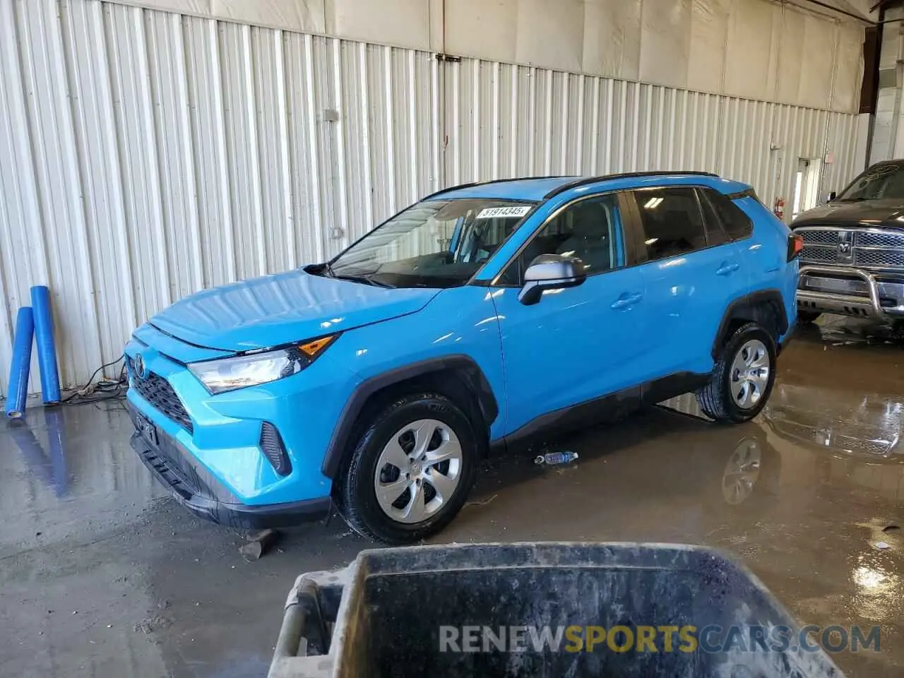 1 Photograph of a damaged car 2T3F1RFV7LW107089 TOYOTA RAV4 2020