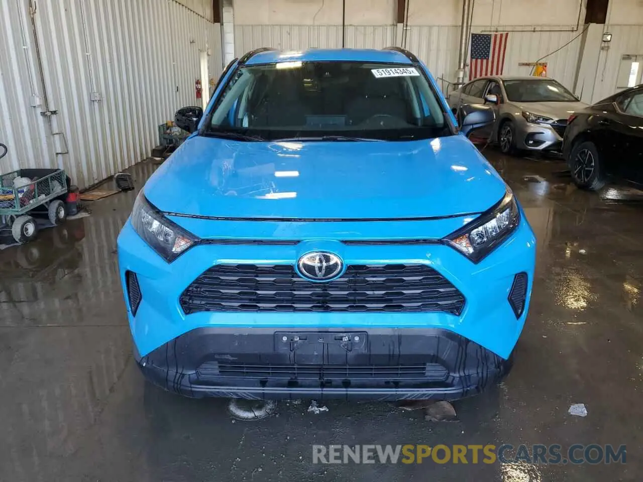 5 Photograph of a damaged car 2T3F1RFV7LW107089 TOYOTA RAV4 2020