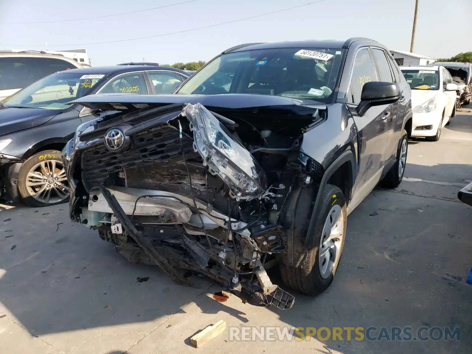 2 Photograph of a damaged car 2T3F1RFV7LW124832 TOYOTA RAV4 2020