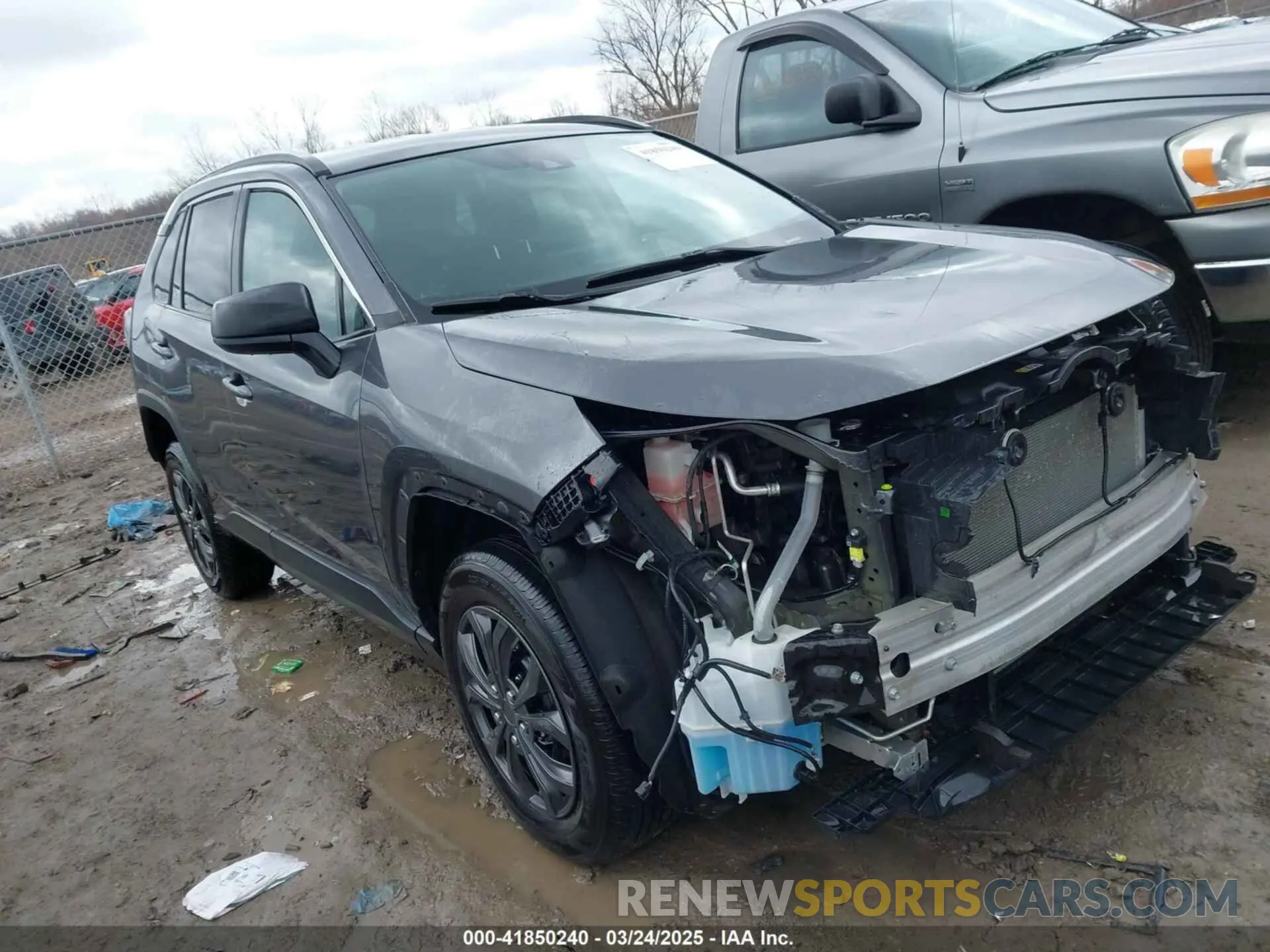 1 Photograph of a damaged car 2T3F1RFV8LC063346 TOYOTA RAV4 2020