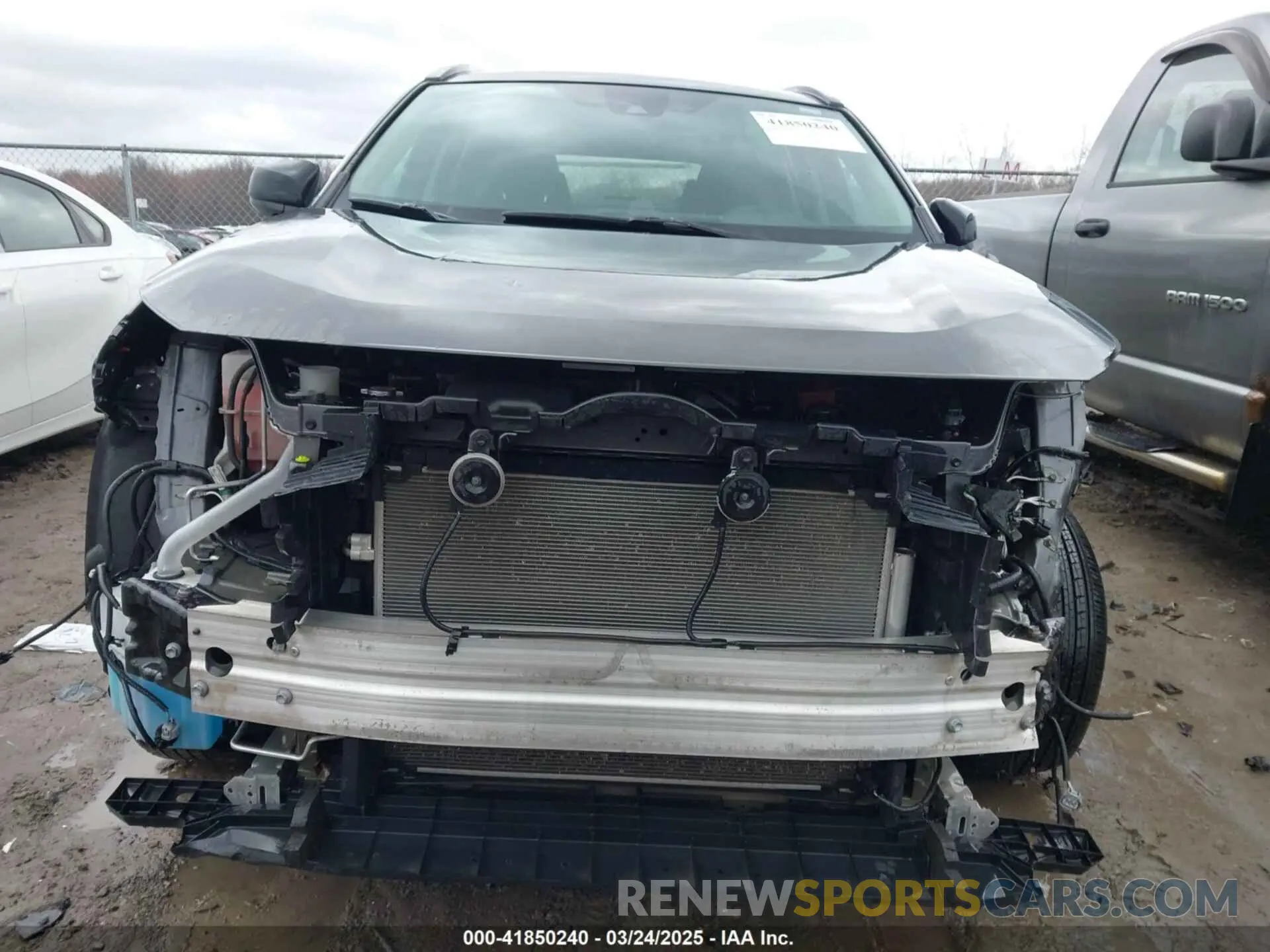 13 Photograph of a damaged car 2T3F1RFV8LC063346 TOYOTA RAV4 2020