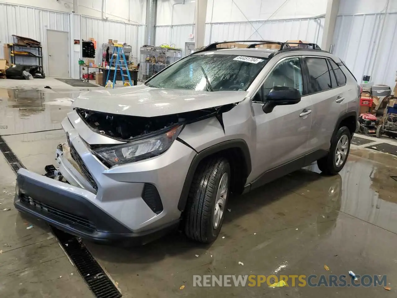 1 Photograph of a damaged car 2T3F1RFV8LC071317 TOYOTA RAV4 2020
