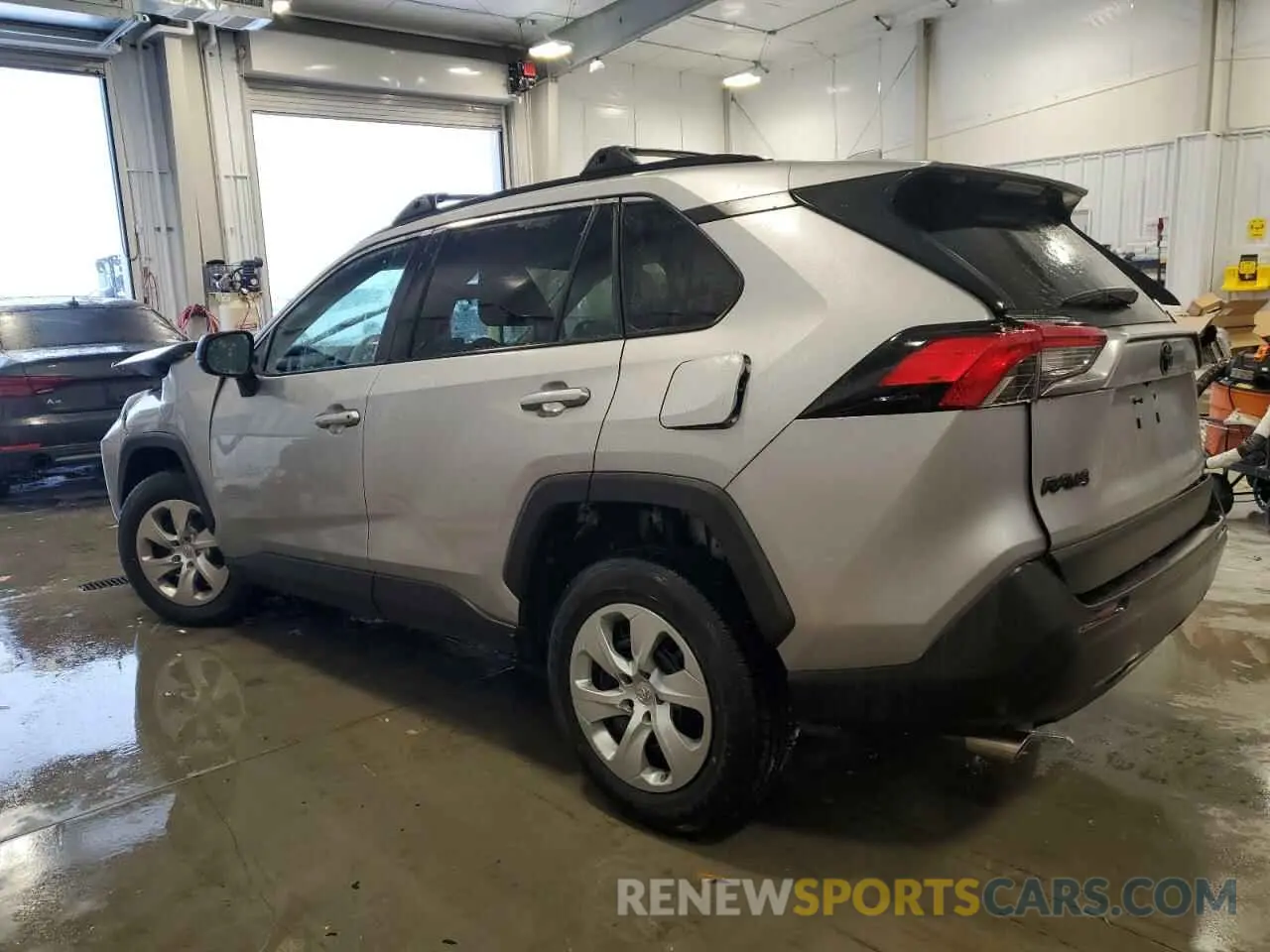 2 Photograph of a damaged car 2T3F1RFV8LC071317 TOYOTA RAV4 2020