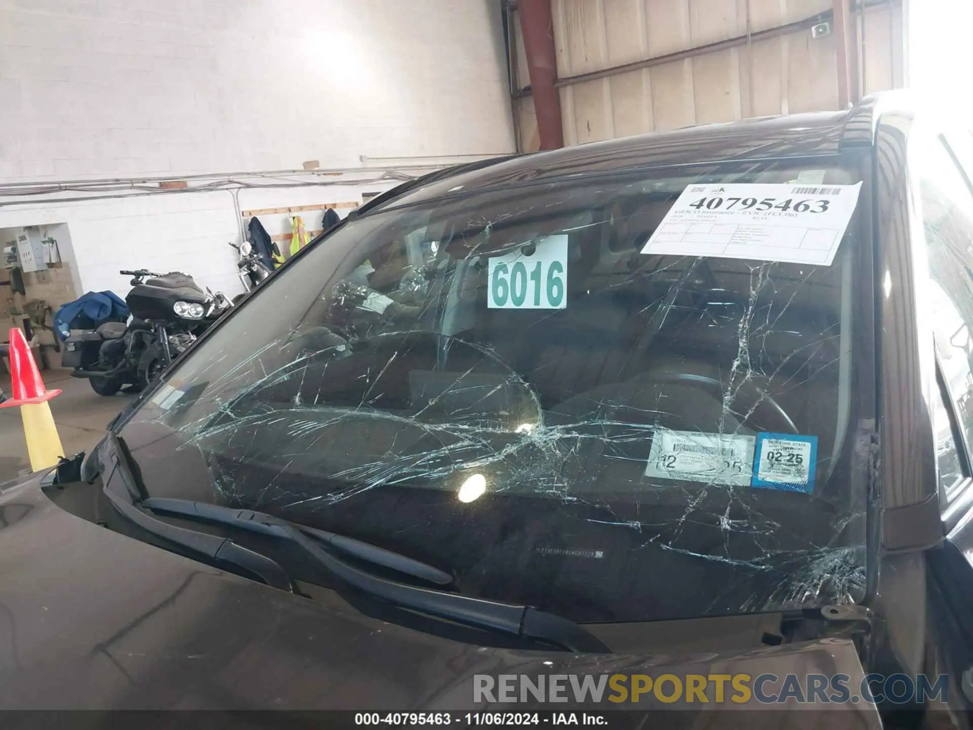 20 Photograph of a damaged car 2T3F1RFV8LW092778 TOYOTA RAV4 2020
