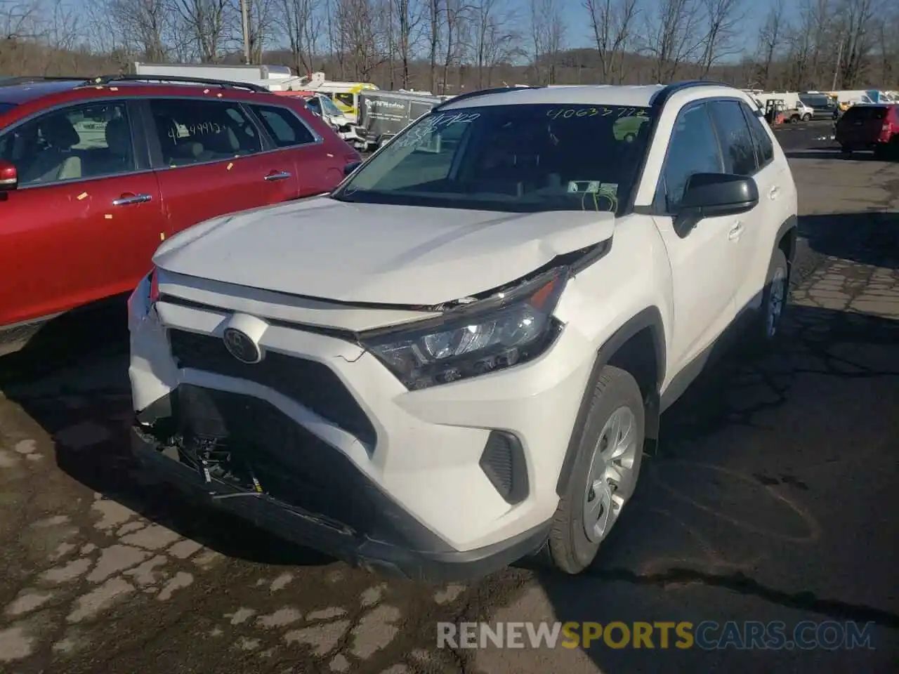 2 Photograph of a damaged car 2T3F1RFV8LW106940 TOYOTA RAV4 2020