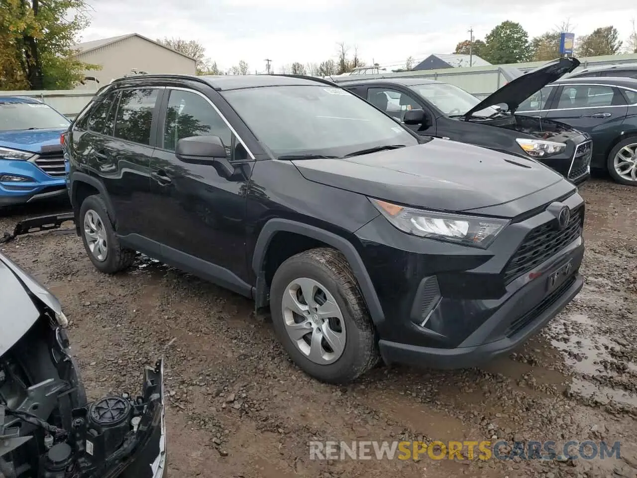4 Photograph of a damaged car 2T3F1RFV8LW125164 TOYOTA RAV4 2020