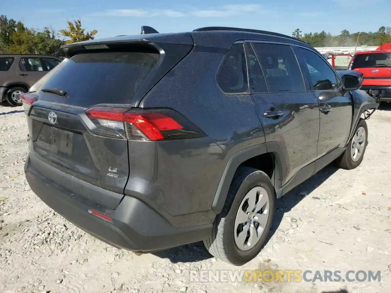 4 Photograph of a damaged car 2T3F1RFV9LC072119 TOYOTA RAV4 2020