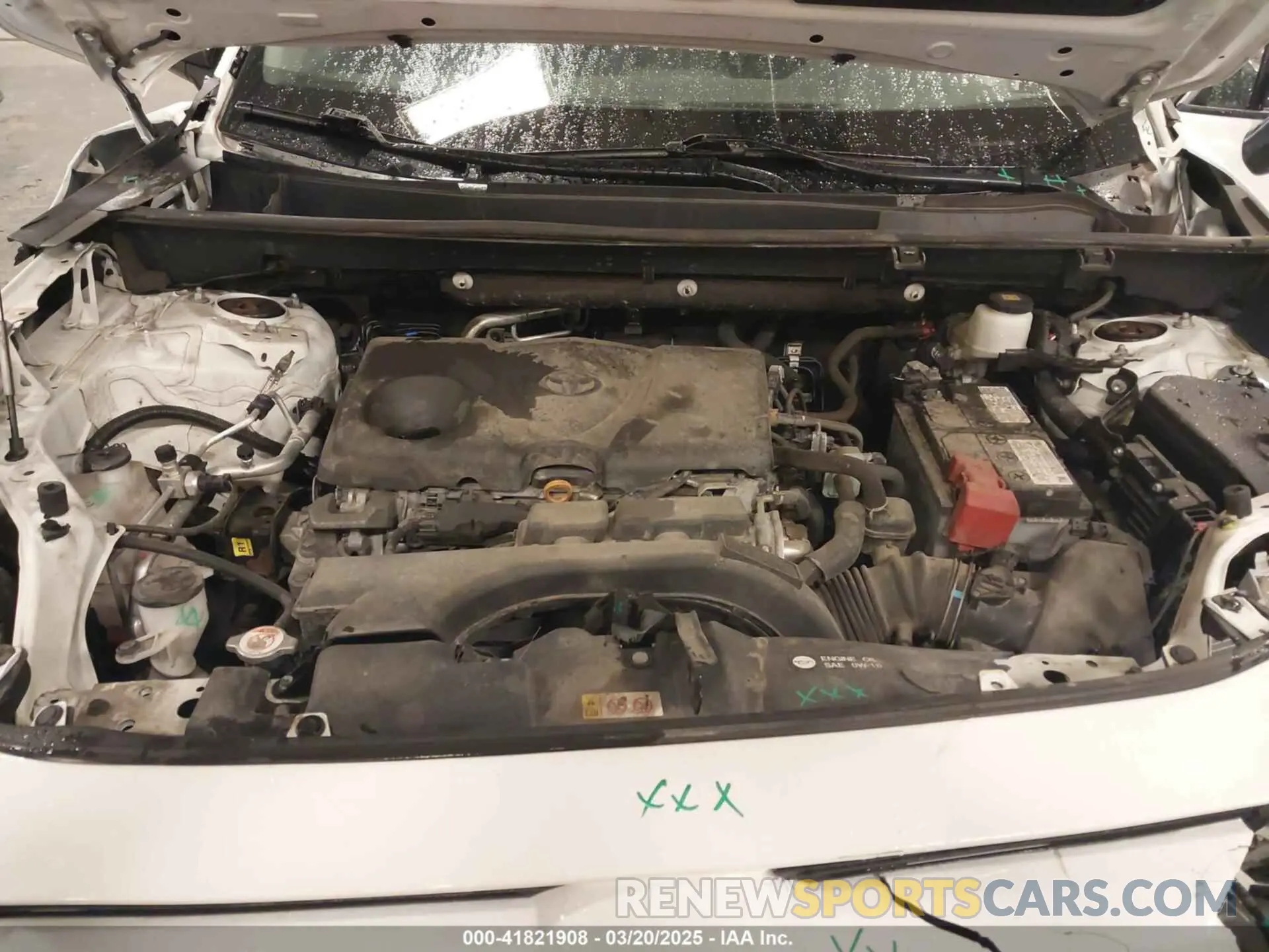 10 Photograph of a damaged car 2T3F1RFV9LC079233 TOYOTA RAV4 2020