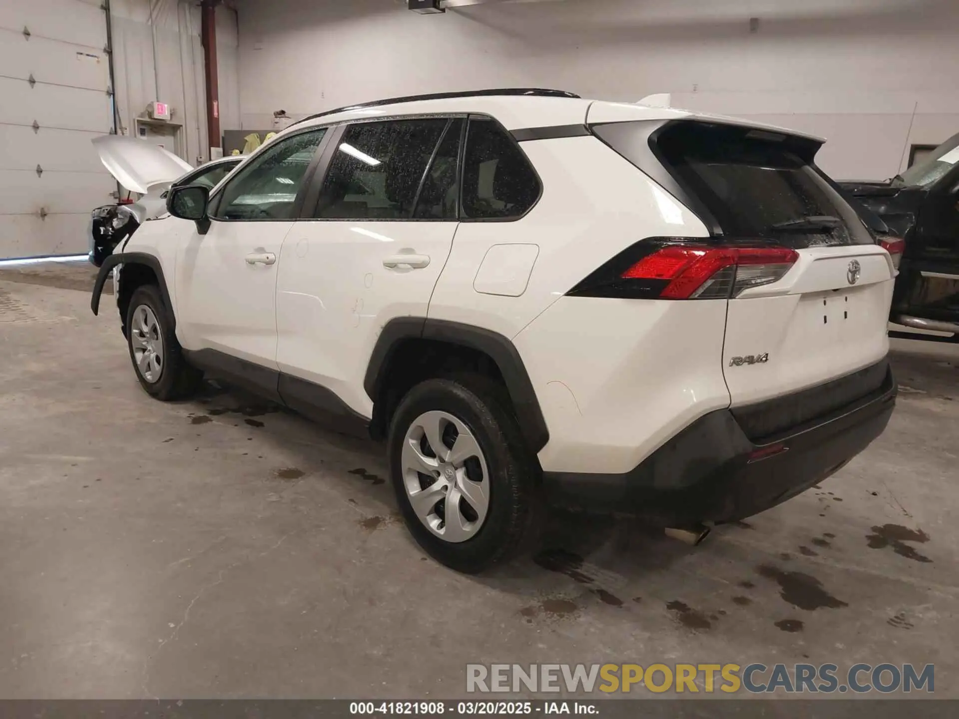 3 Photograph of a damaged car 2T3F1RFV9LC079233 TOYOTA RAV4 2020