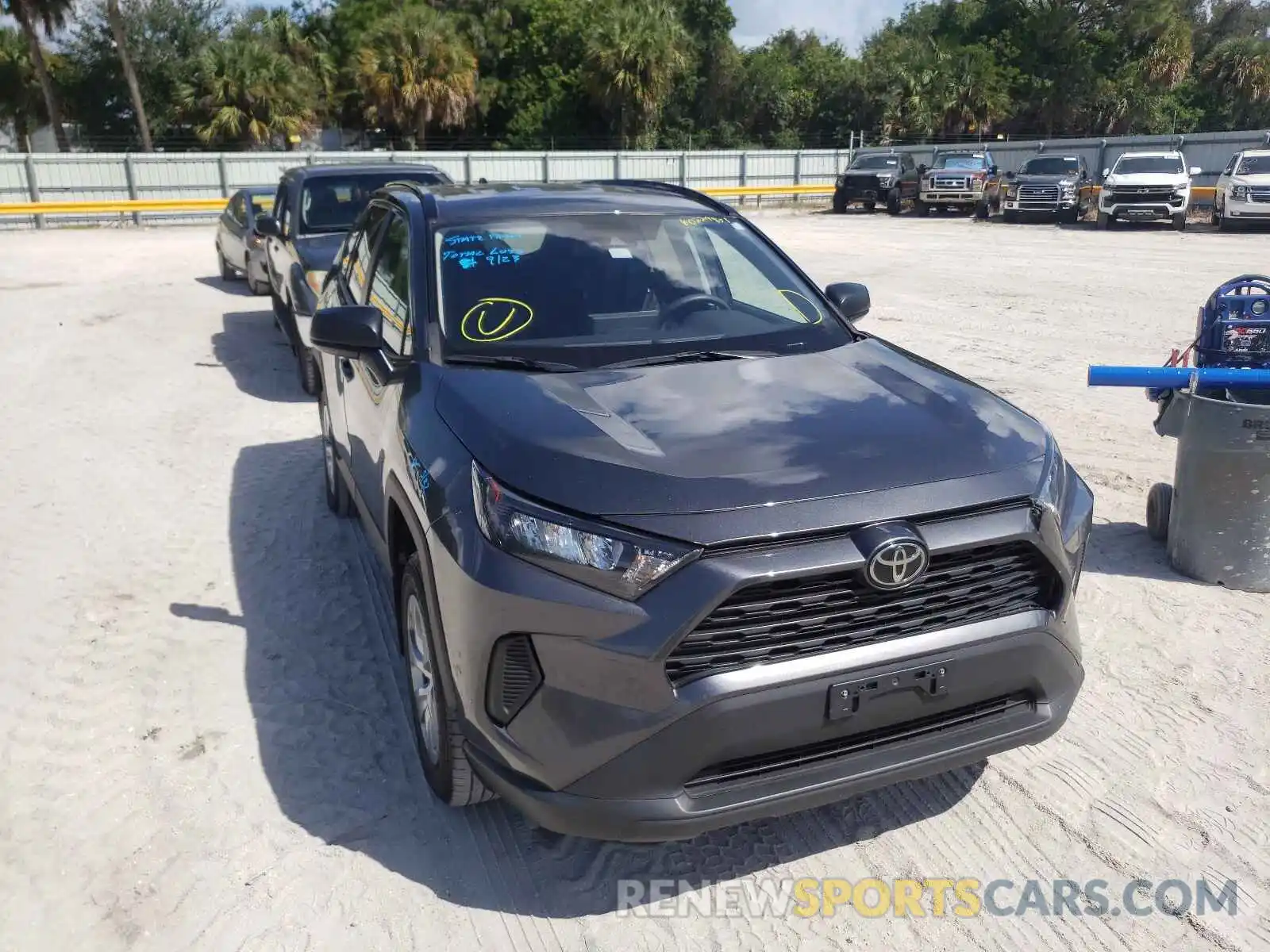 1 Photograph of a damaged car 2T3F1RFV9LC082309 TOYOTA RAV4 2020