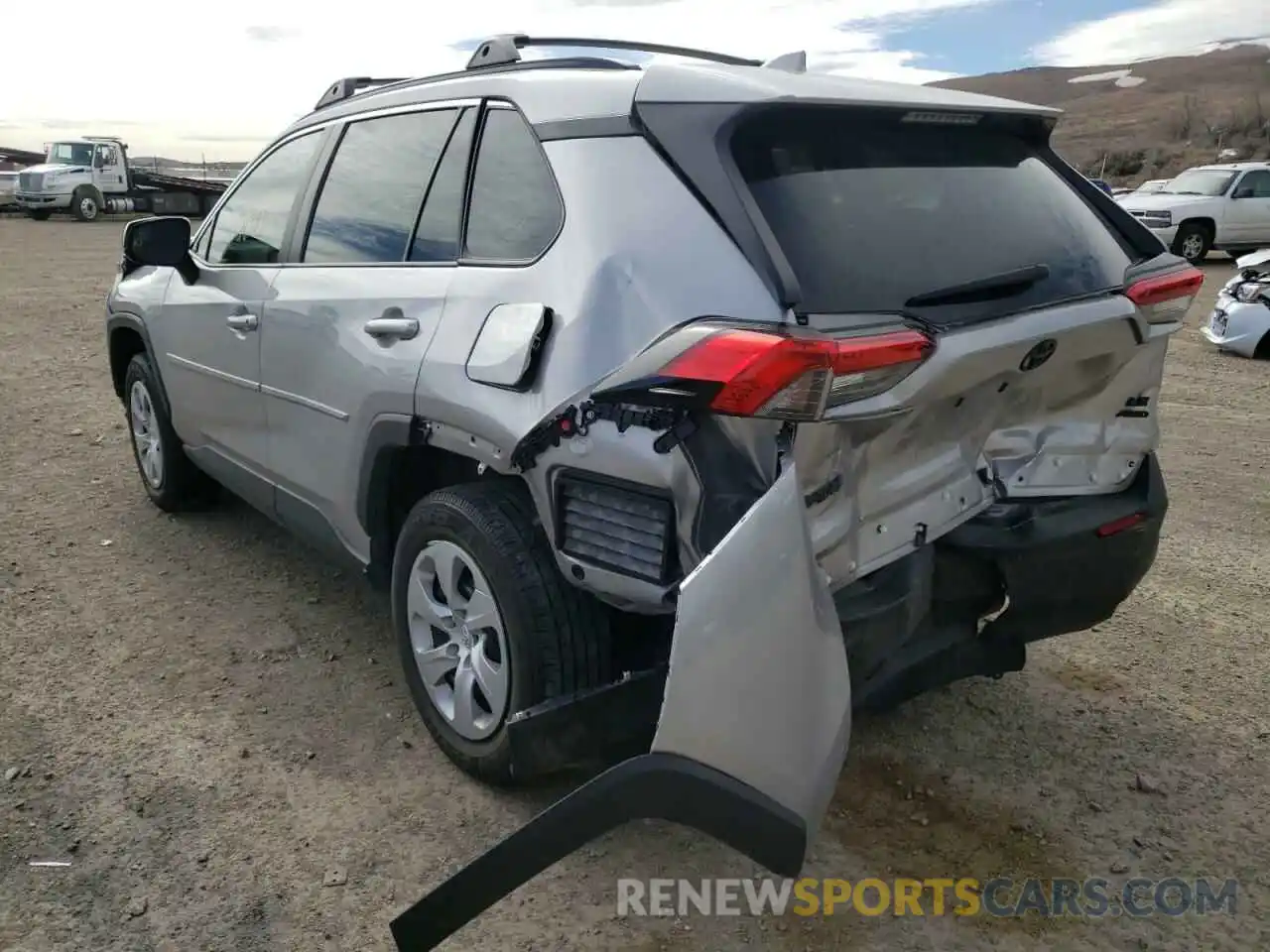 3 Photograph of a damaged car 2T3F1RFV9LC094704 TOYOTA RAV4 2020